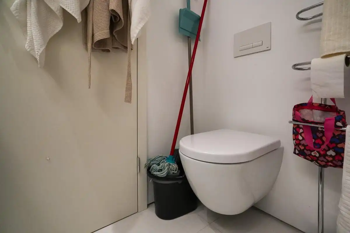 Baño de Piso en venta en Madrid con Aire acondicionado, Calefacción y Jardín privado