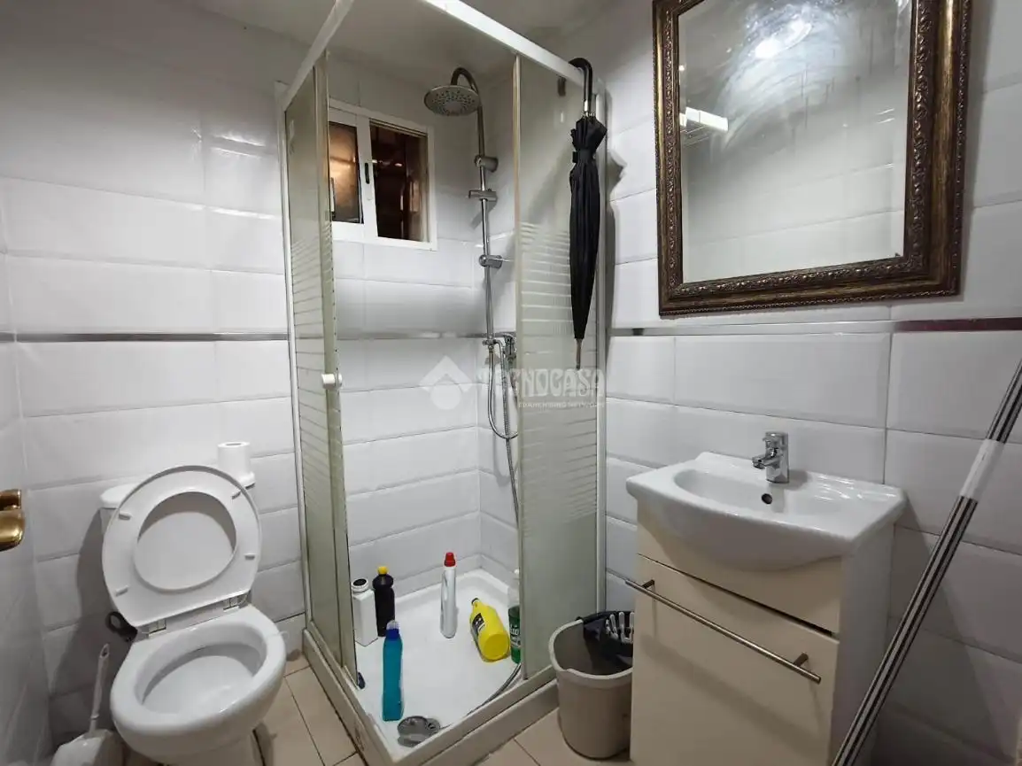 Baño de Piso en venta en Alicante / Alacant