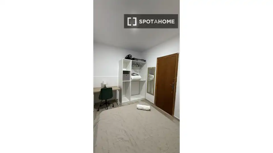 Room in Murcia, Murcia