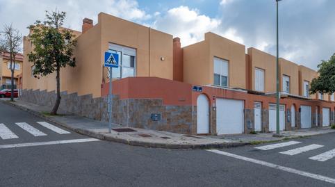 Foto 3 de Casa adosada en venta en Calle Pintor Botas Ghirlanda, 58, Tamaraceite, Las Palmas de Gran Canaria