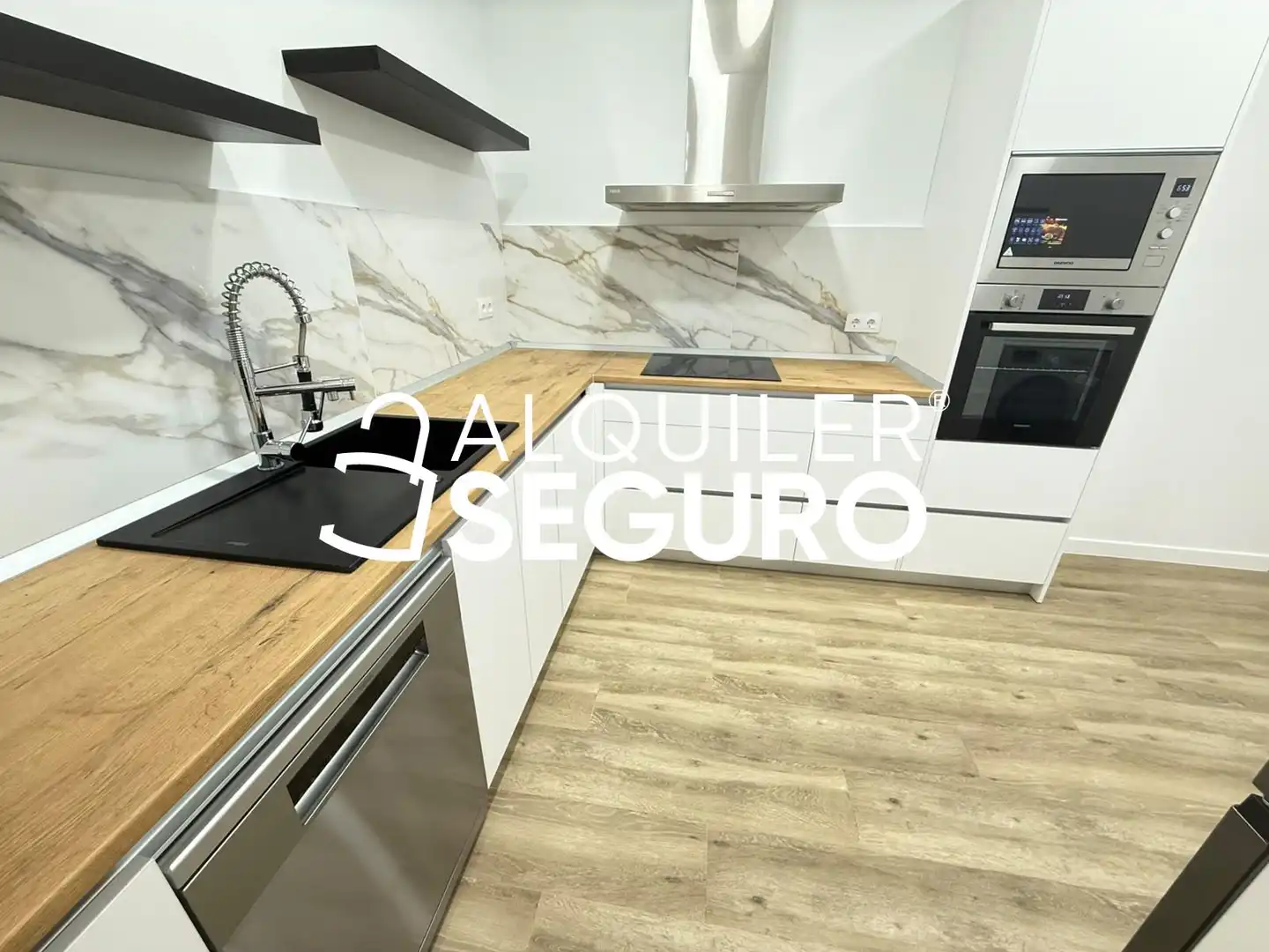 Cocina de Piso de alquiler en Barrio de Salamanca