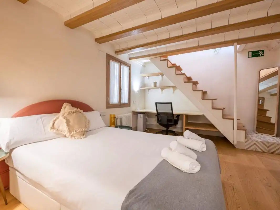 Planta baja en venta en P.º del Rey, Argüelles