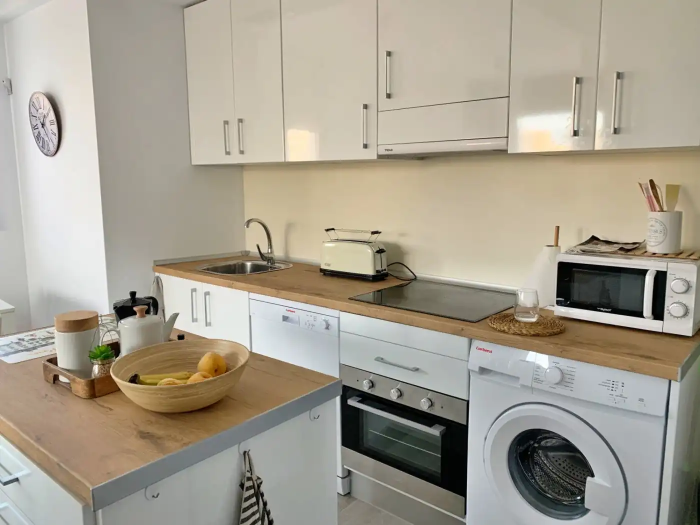 Cocina de Piso de alquiler en Málaga con Aire acondicionado, Calefacción y Terraza