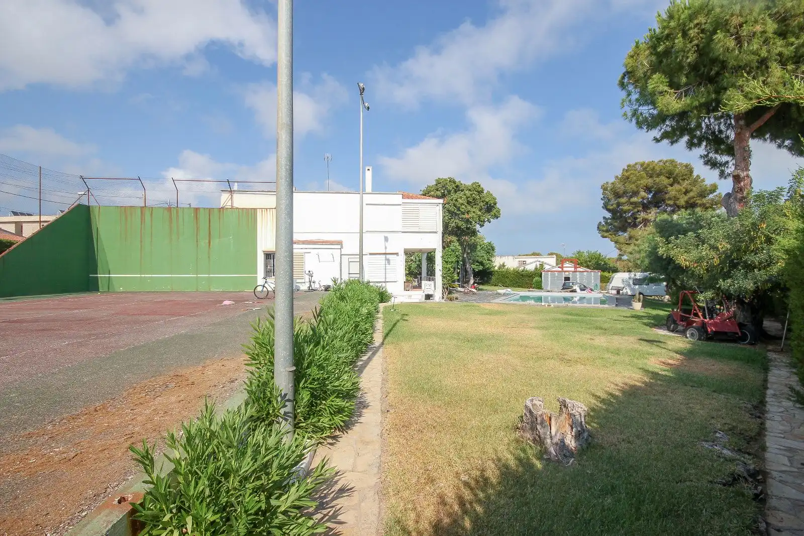 Vista exterior de Casa o chalet en venta en Cubelles con Calefacción, Jardín privado y Terraza