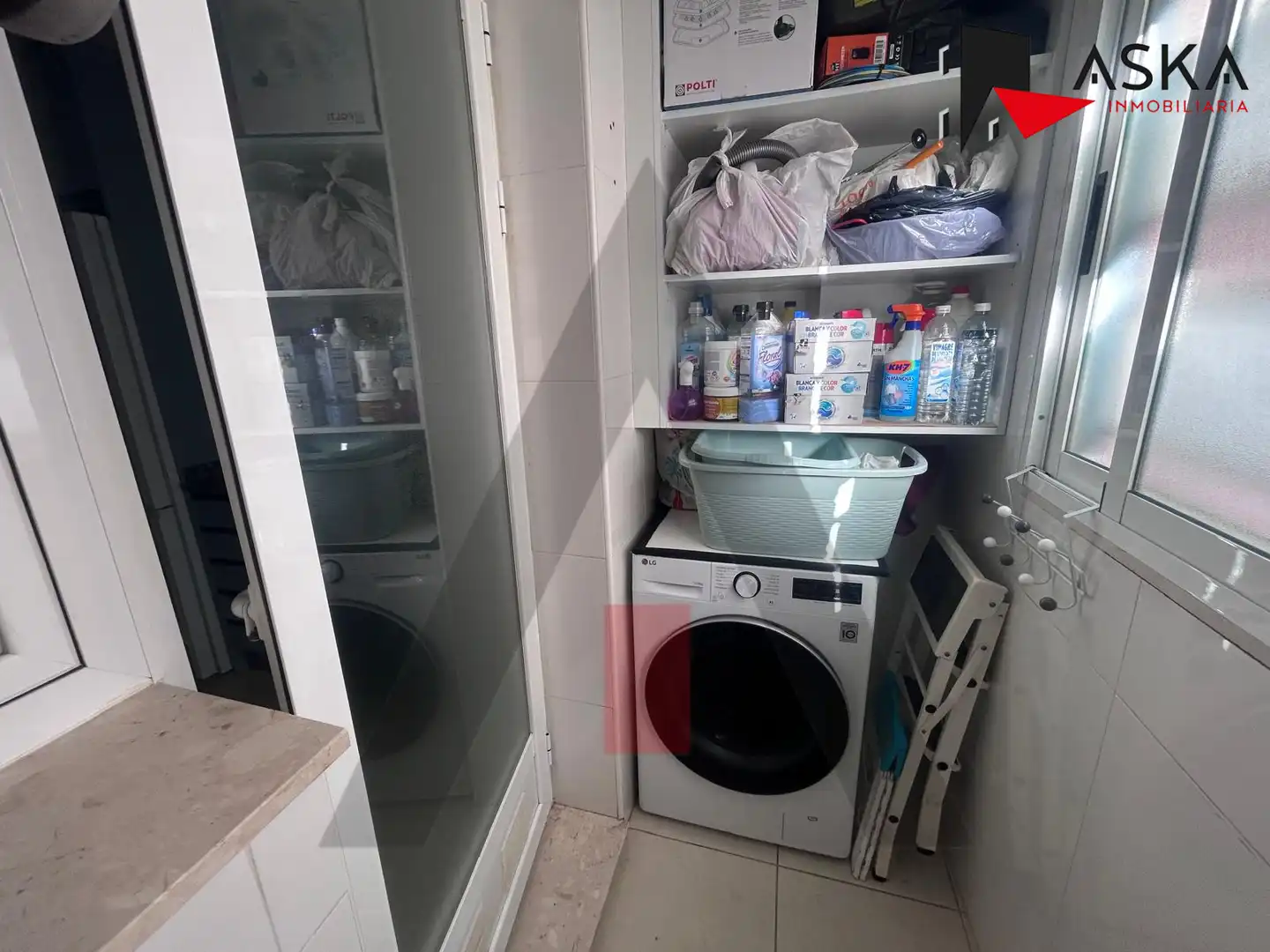Kitchen of Flat for sale in Alfafar  with Air Conditioner and Storage room