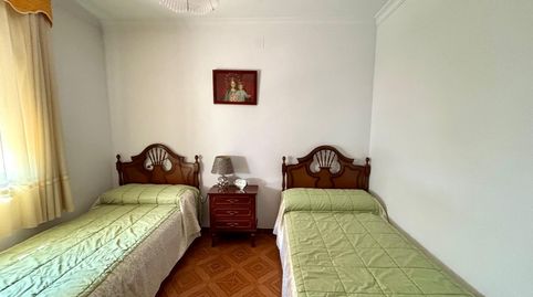 Foto 3 de Piso en venta en Villamartín, Cádiz