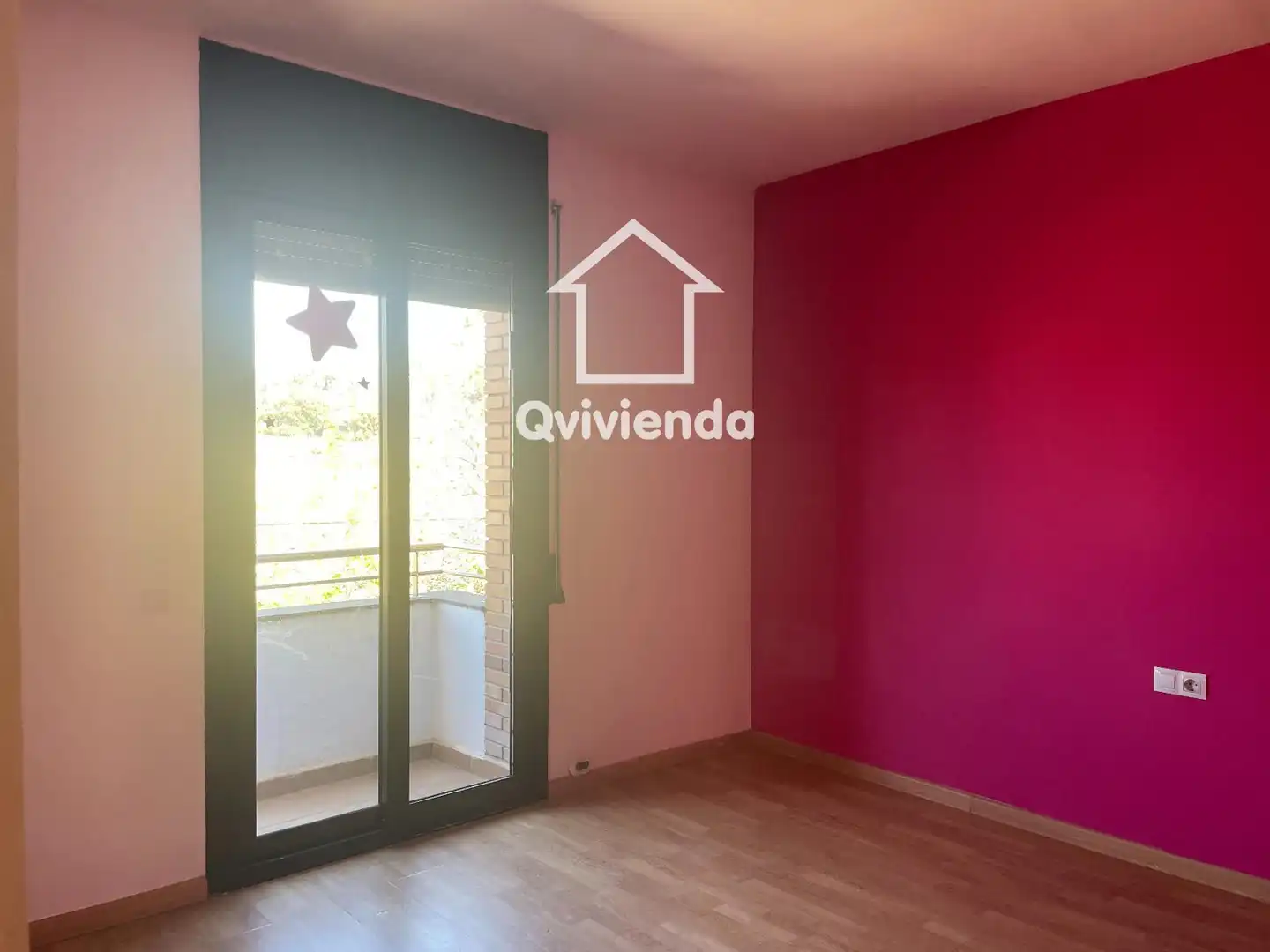 Habitación de Casa adosada en venta en Montmeló con Calefacción