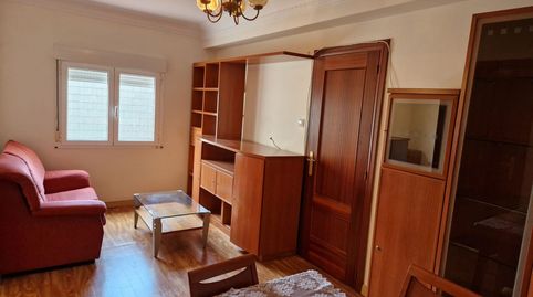 Foto 2 de Piso en venta en Jose Posada Herrera, Centro, Torrelavega
