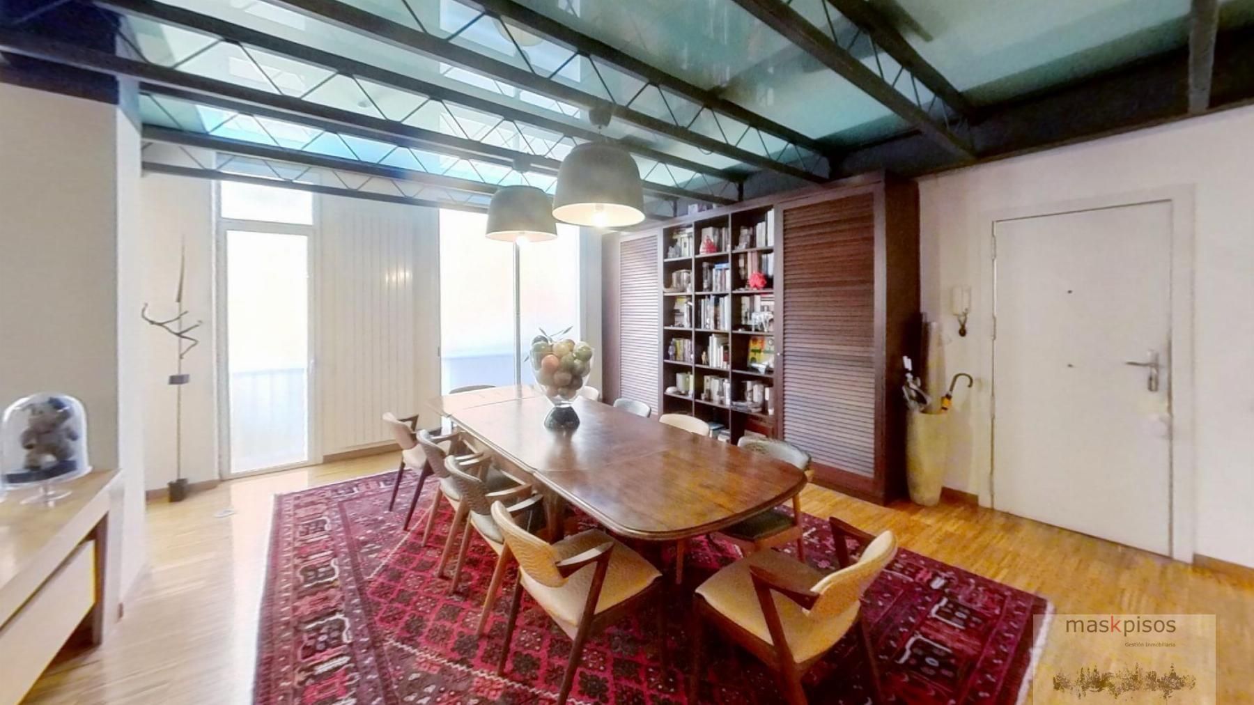 Menjador de Estudi en venda en  Barcelona Capital amb Moblat