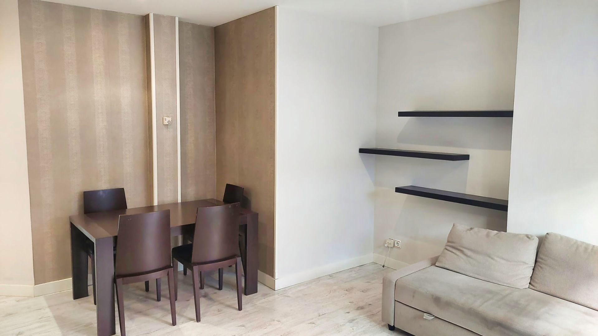 Living room of Flat for sale in San Fernando de Henares  with Air Conditioner and Heating