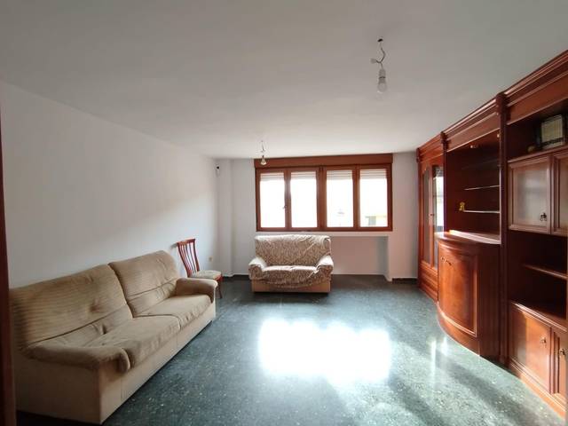 Casa adosada en Venta en Calle Sants la Pedra en Aielo de Malferit