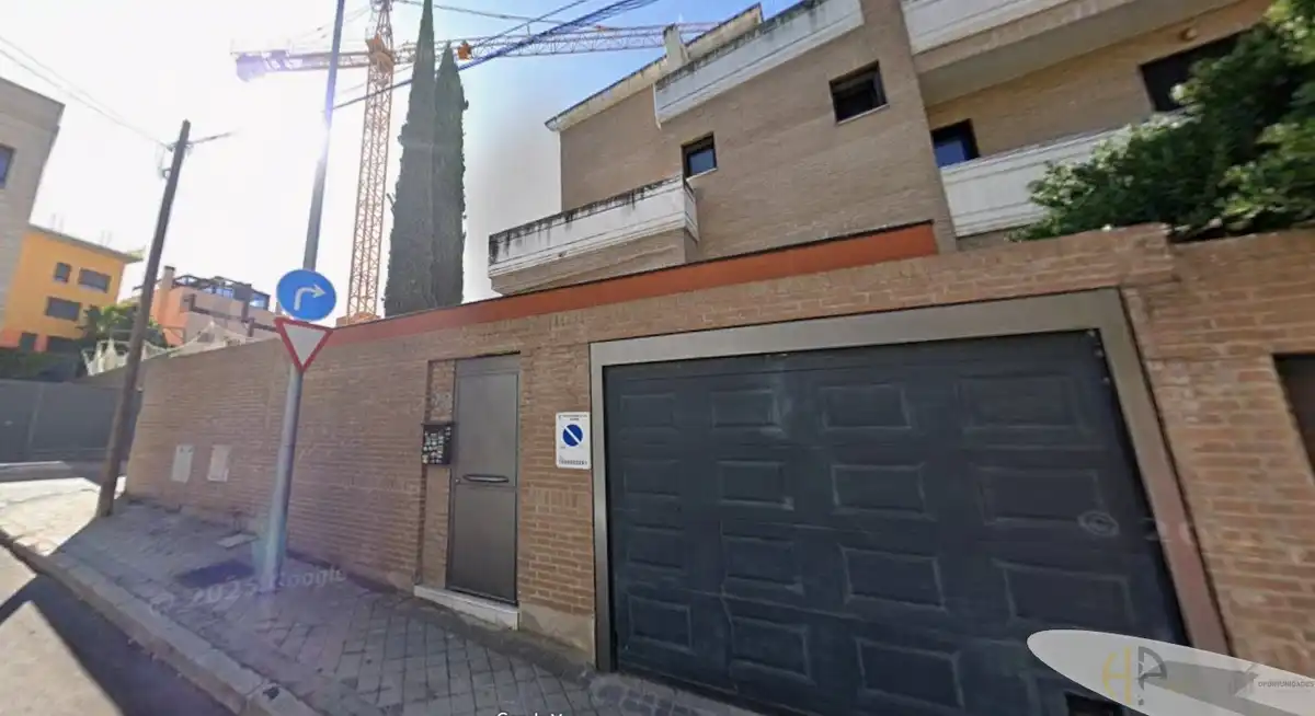 Vista exterior de Casa o chalet en venta en Madrid