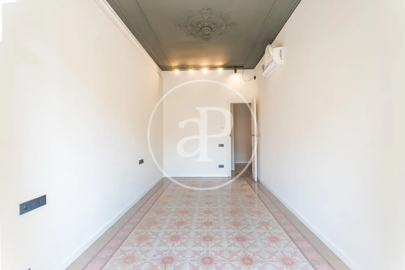 Piso de alquiler en Barcelona con Aire acondicionado, Calefacción y Terraza