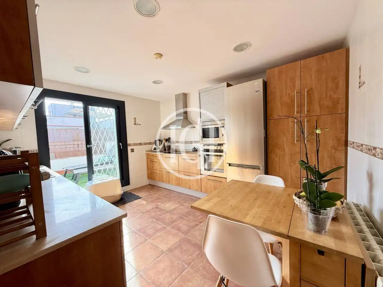 Cocina de Ático en venta en Santa Coloma de Gramenet con Aire acondicionado, Calefacción y Parquet