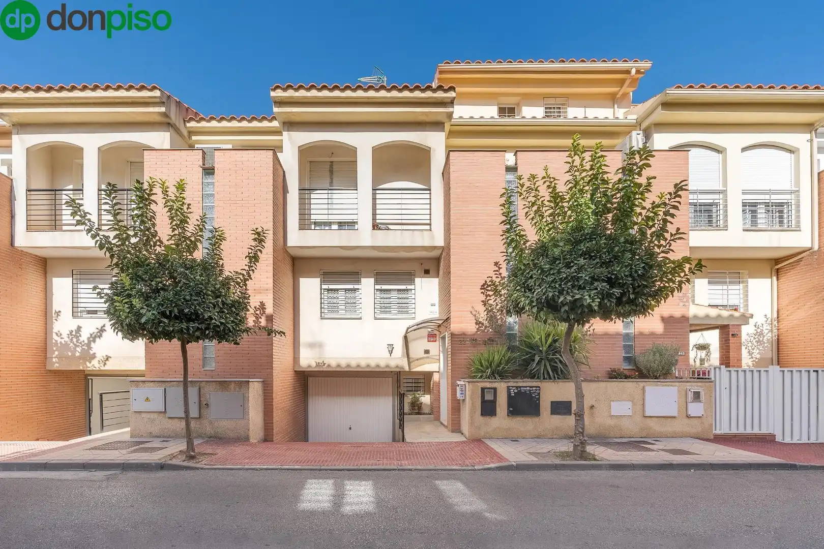 Exterior view of Detached homes for sale in Armilla  with Air Conditioner, Terrace and Balcony