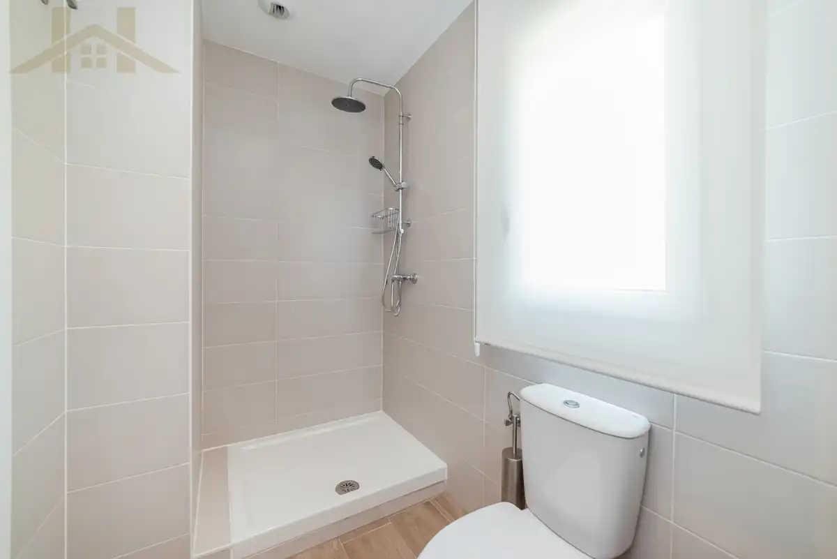 Baño de Casa o chalet en venta en Rivas-Vaciamadrid con Aire acondicionado, Calefacción y Jardín privado