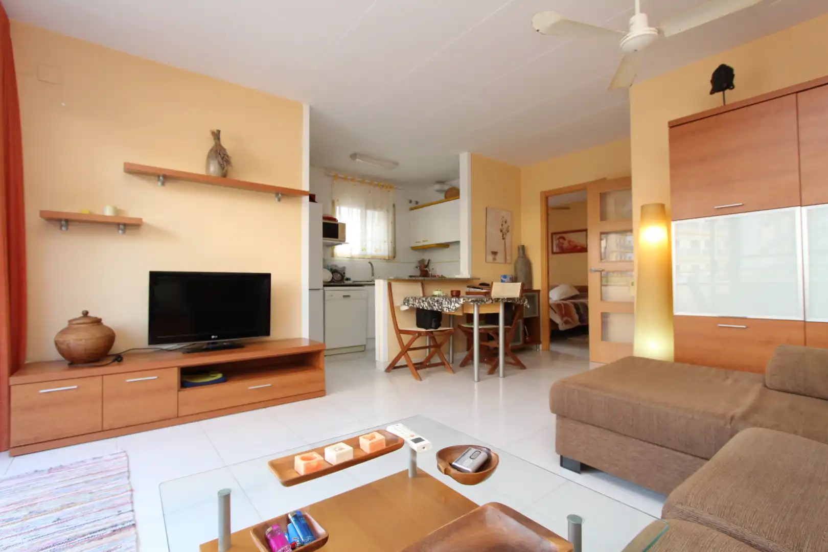Sala de estar de Apartamento en venta en Mont-roig del Camp con Aire acondicionado, Jardín privado y Terraza