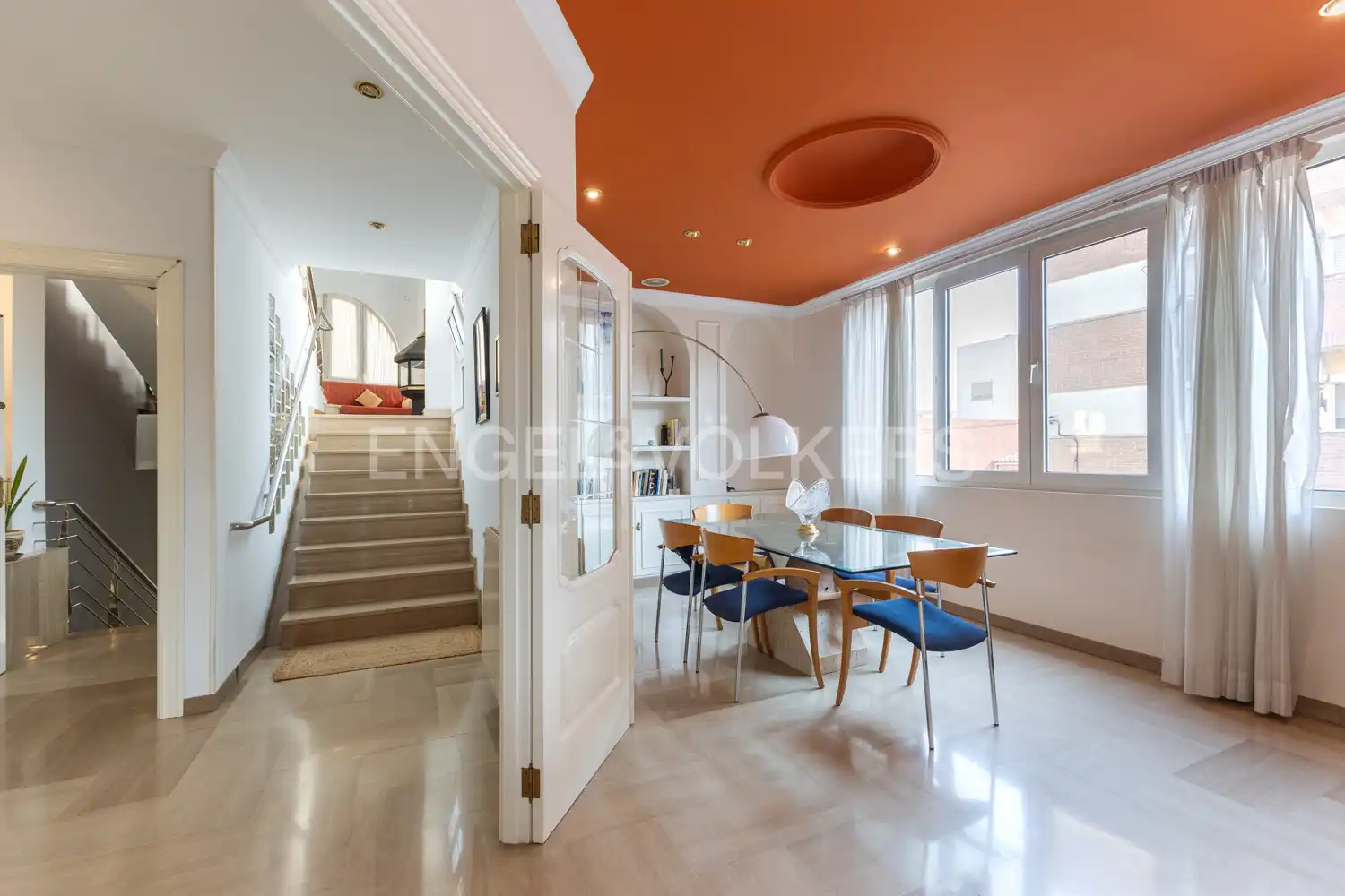 Dining room of Houses for sale in Albal  with Air Conditioner, Heating and Parquet flooring