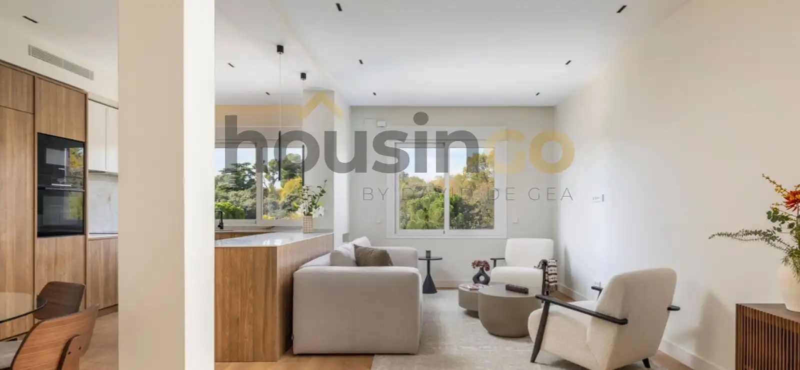 Flat with lift for sale in Menéndez Pelayo