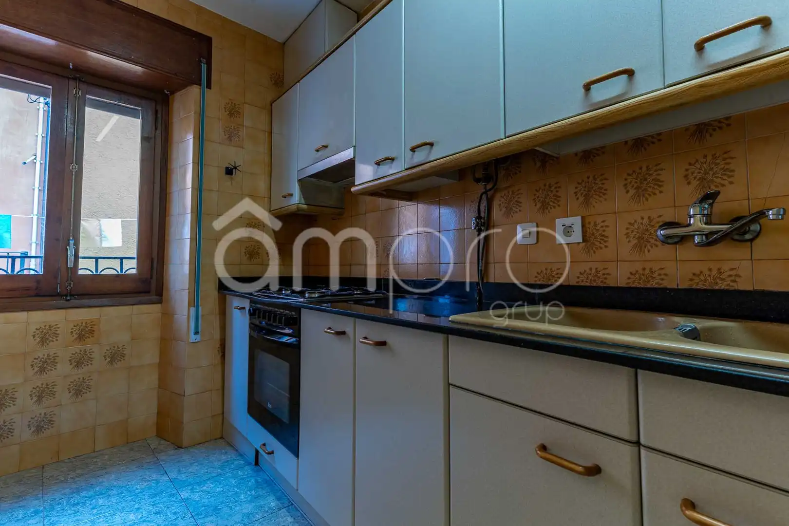 Cocina de Casa adosada en venta en La Riera de Gaià con Aire acondicionado, Terraza y Trastero