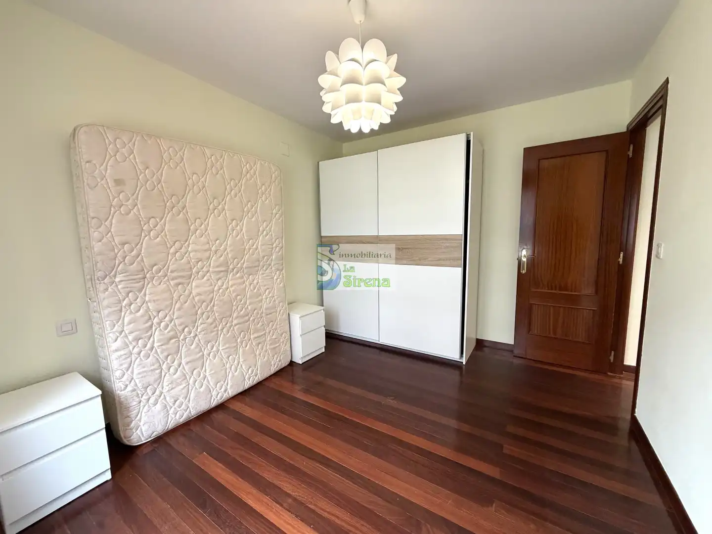 Schlafzimmer von Wohnung zum Verkauf in Castro-Urdiales mit Heizung, Privatgarten und Terrasse
