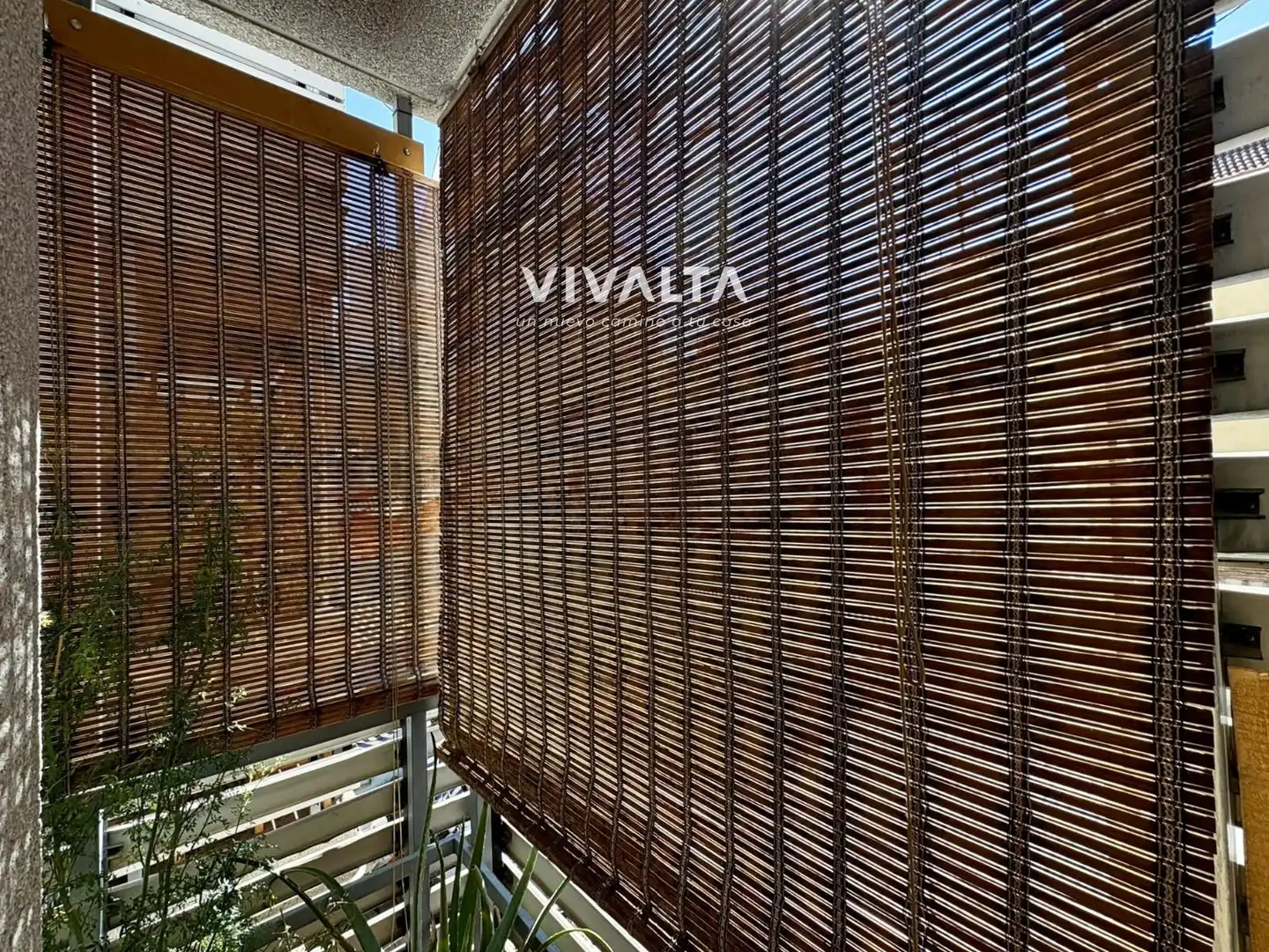 Vista exterior de Pis en venda en Madrid amb Calefacció i Terrassa
