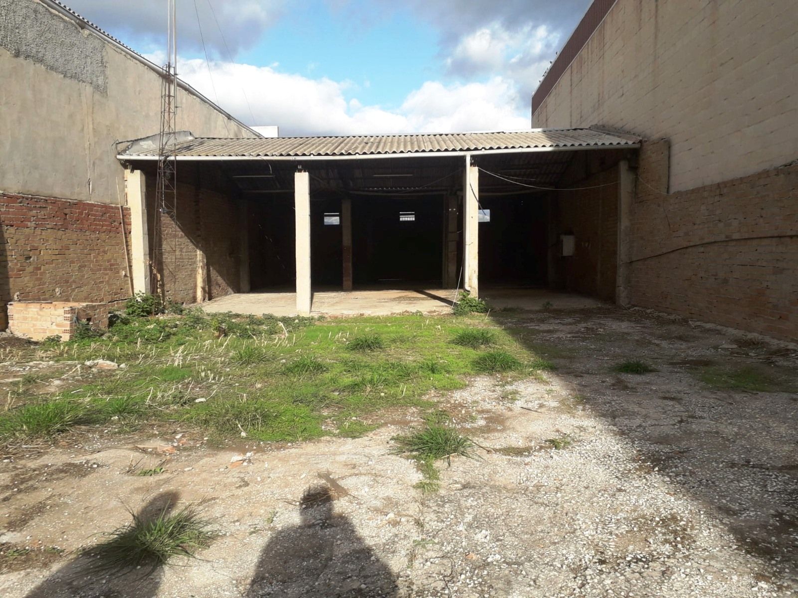 Vista exterior de Terreny industrial en venda en Coín