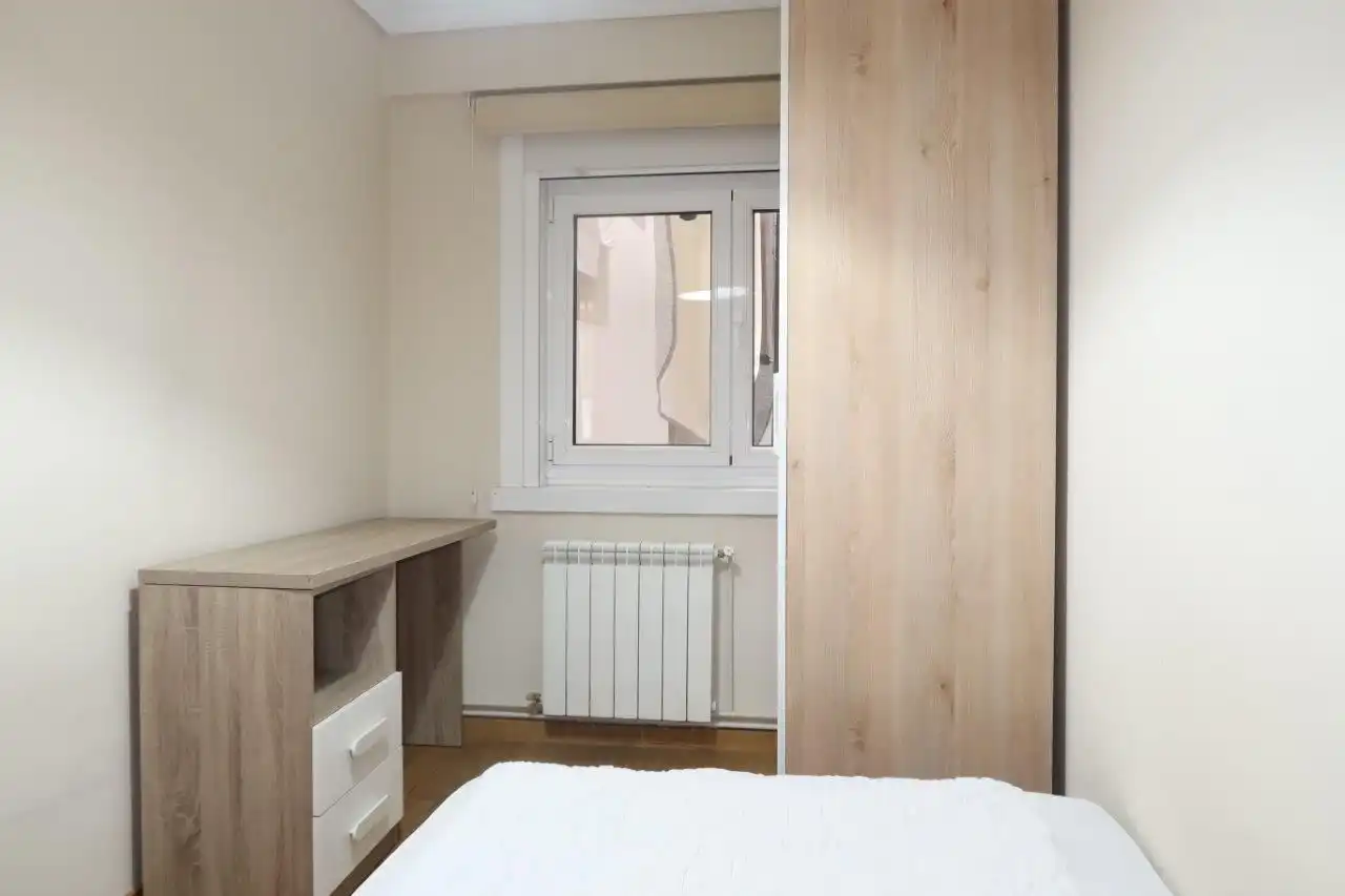 Bedroom of Flat for sale in A Coruña Capital   with Heating, Storage room and Furnished