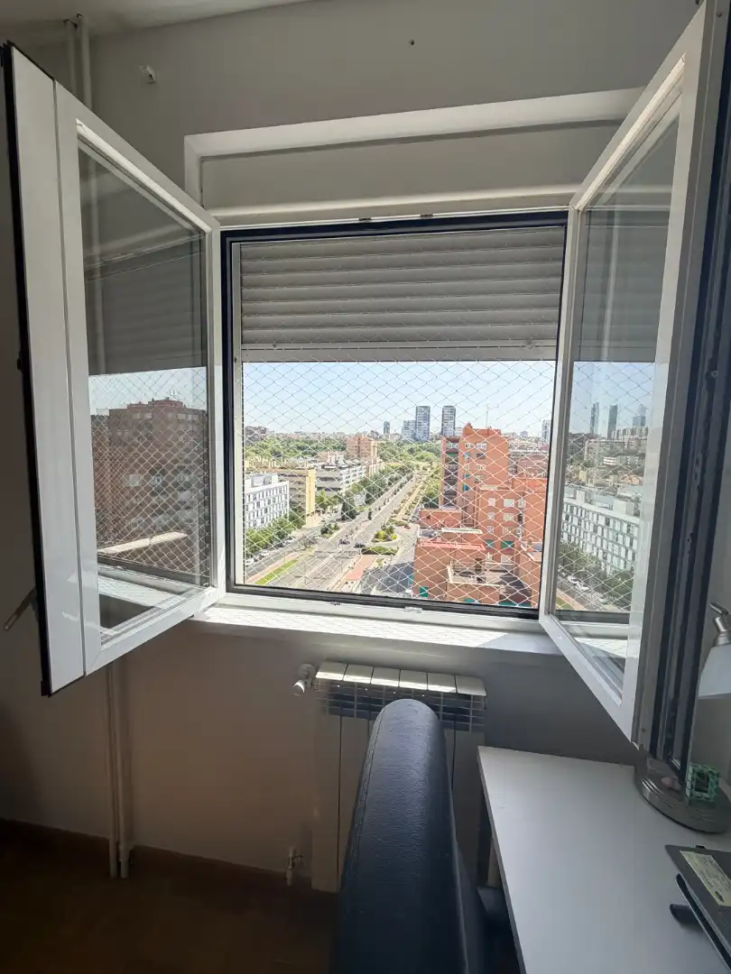 Vista exterior de Piso en venta en Madrid con Aire acondicionado, Calefacción y Parquet