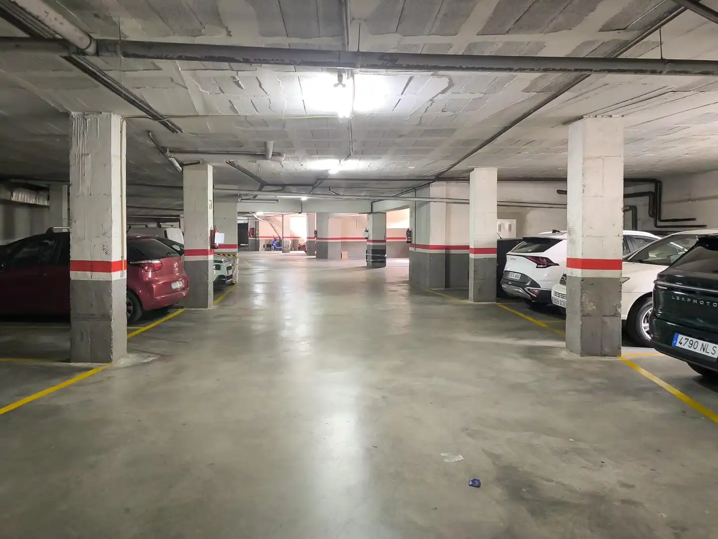 Parking of Flat for sale in Terrassa  with Air Conditioner and Heating