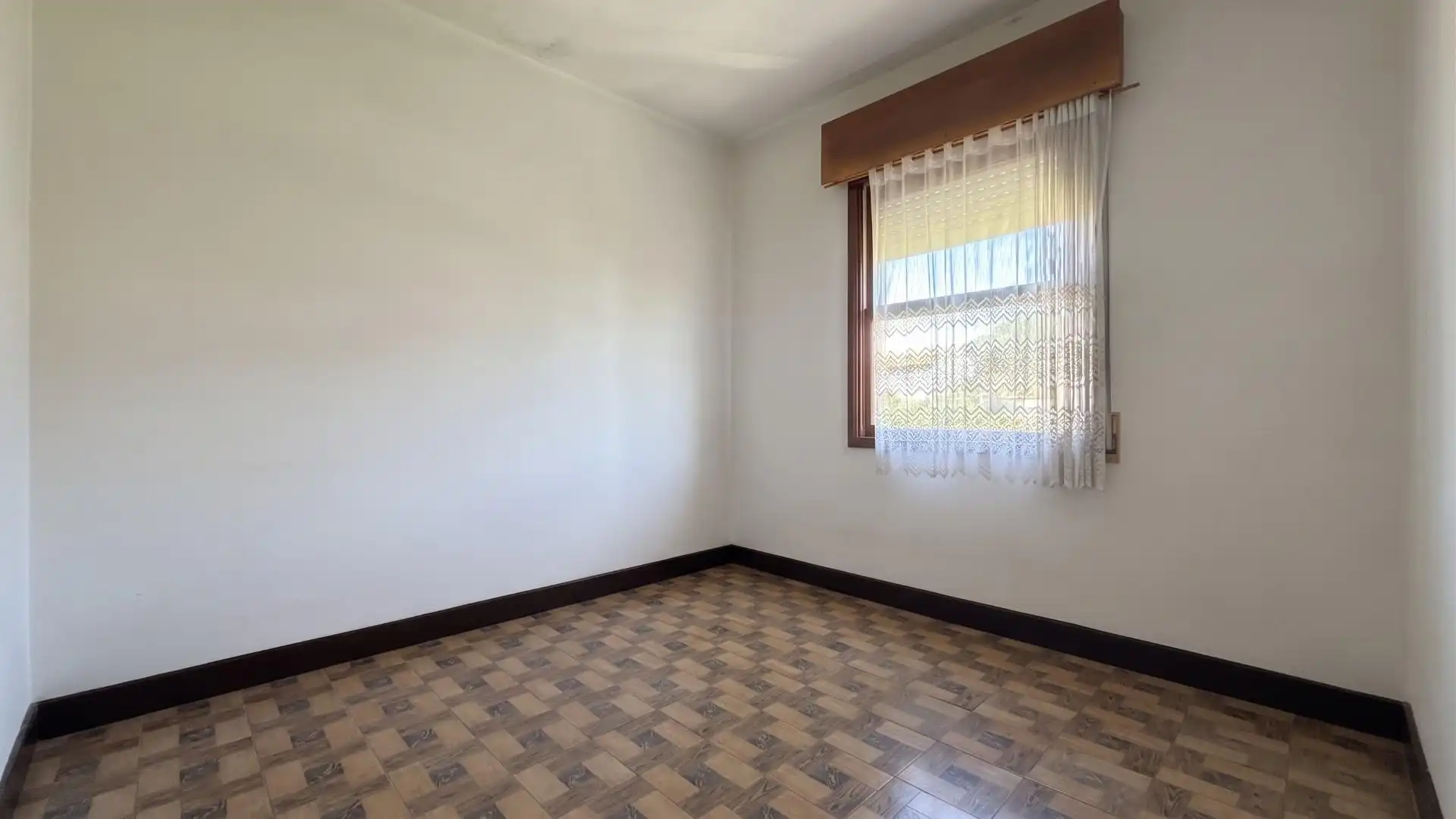 Flat for sale in Vigo   with Storage room