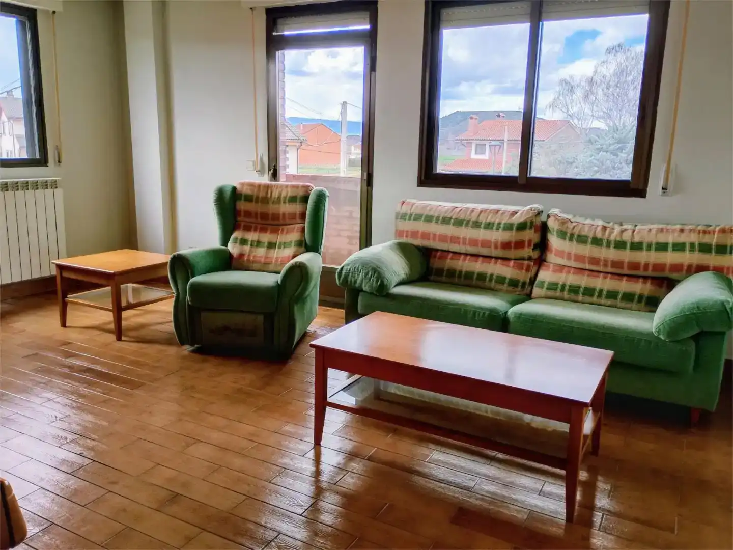 Sala d'estar de Casa o xalet en venda en Uruñuela amb Balcó