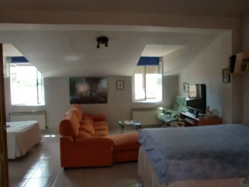 Sala d'estar de Casa o xalet en venda en Cerezo de Río Tirón amb Traster i Moblat