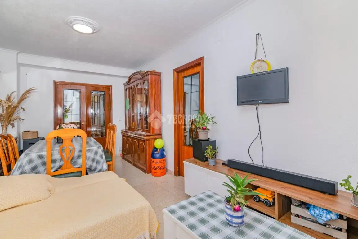 Sala de estar de Piso en venta en Lucena con Aire acondicionado
