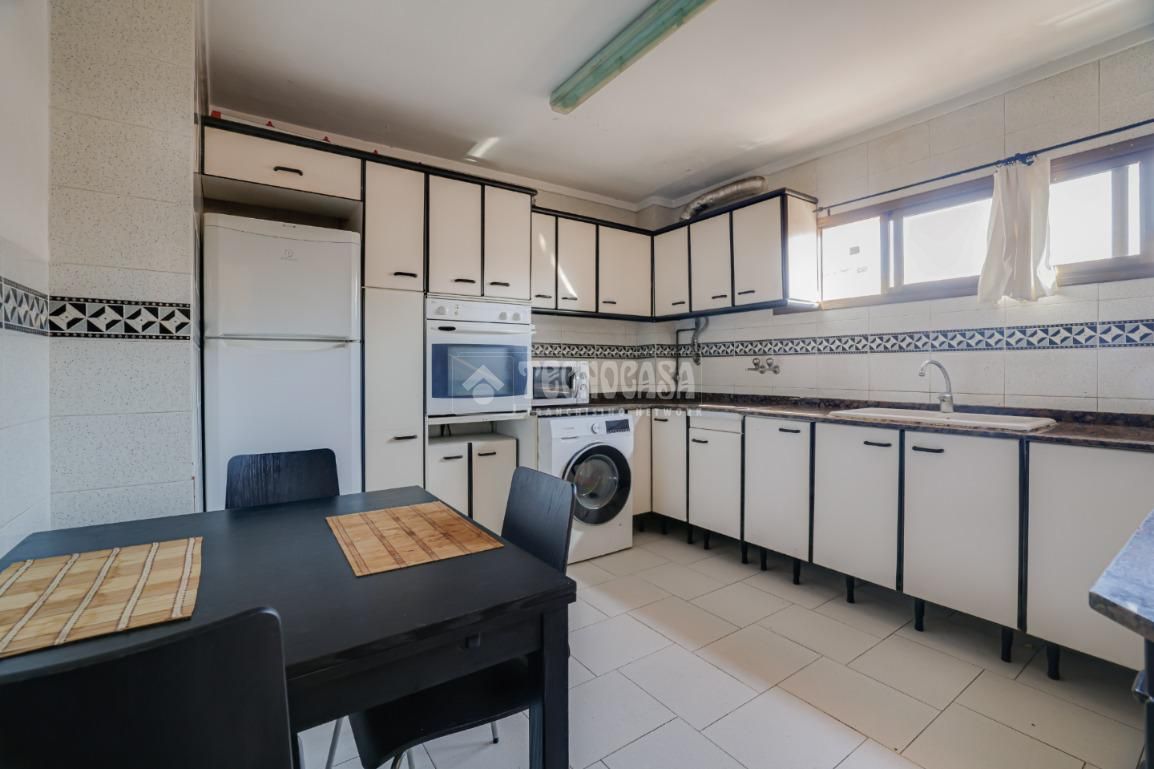 Kitchen of Flat for sale in Rubí  with Furnished and Balcony