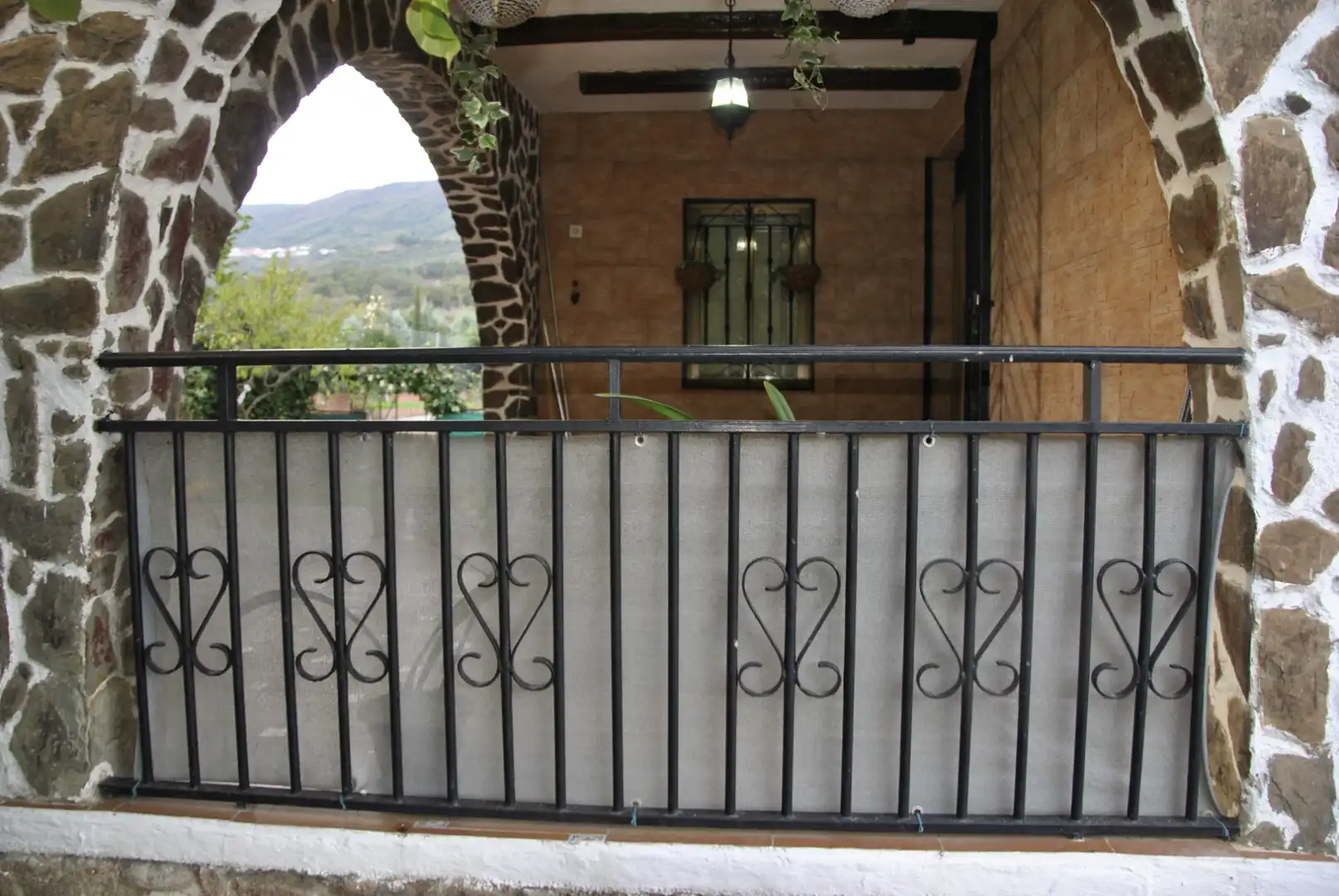 Balcony of Houses for sale in Casas del Castañar  with Heating, Private garden and Terrace