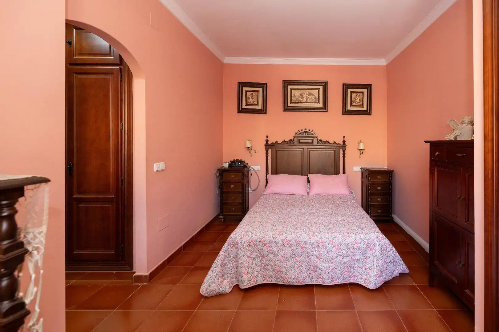 Dormitori de Casa o xalet en venda en Alhaurín de la Torre amb Jardí privat, Terrassa i Piscina