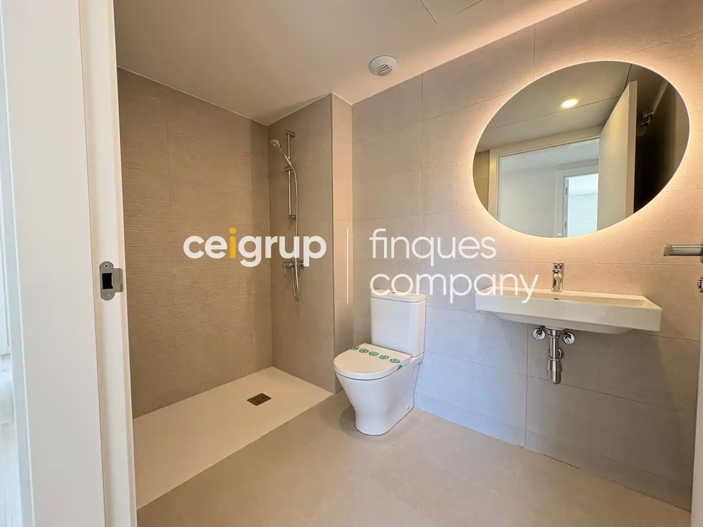 Piso en venta en Carrer de Roberto Bolaño Ávalos, Domeny