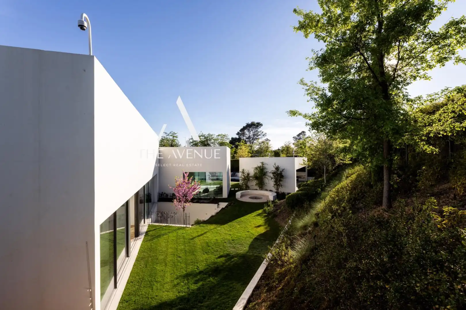 Exterior view of Houses for sale in Pozuelo de Alarcón  with Heating and Swimming Pool