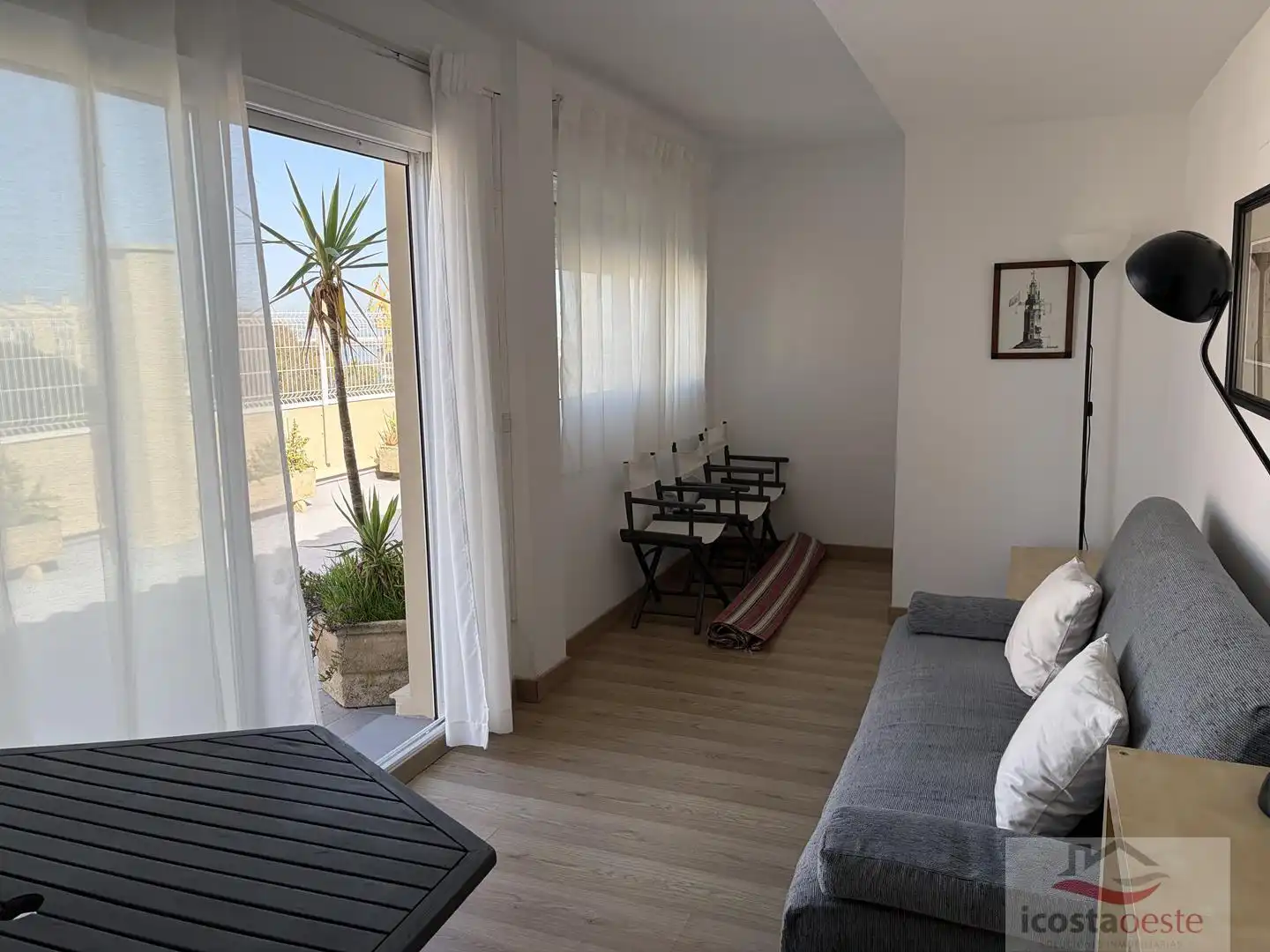 Schlafzimmer von Dachboden zum Verkauf in Cádiz mit Klimaanlage, Heizung und Terrasse