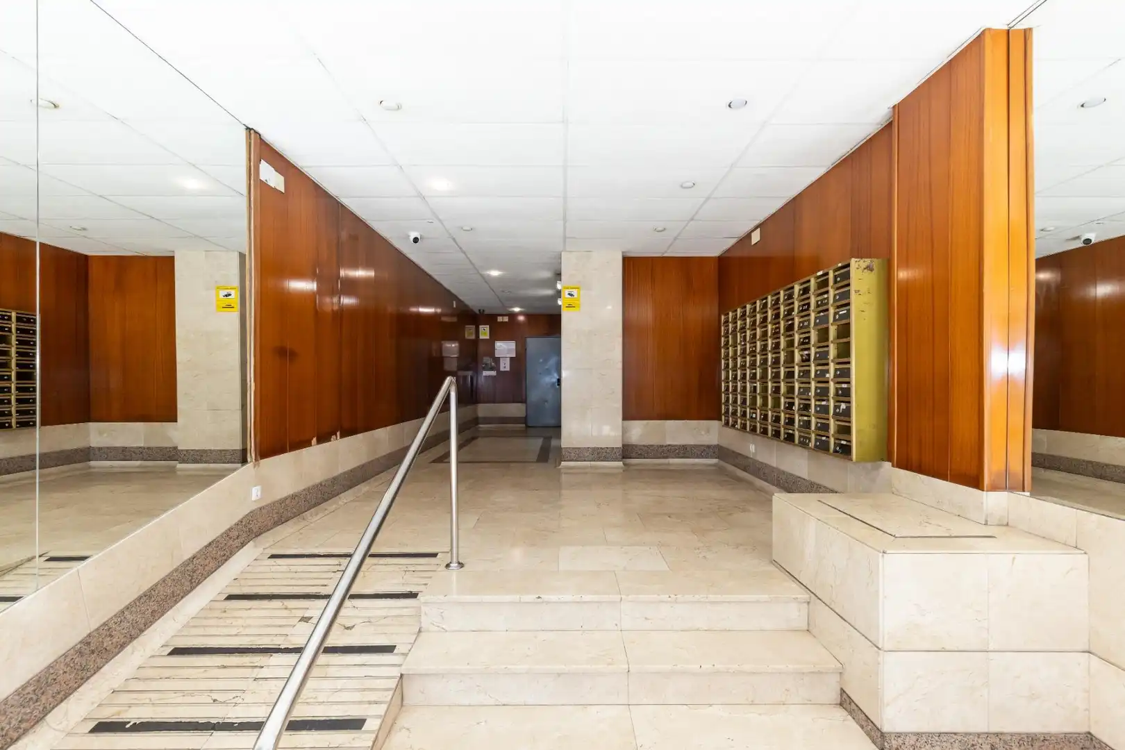 Apartamento con piscina en venta en Carrer FRA JUNIPER SERRA, imagen 4