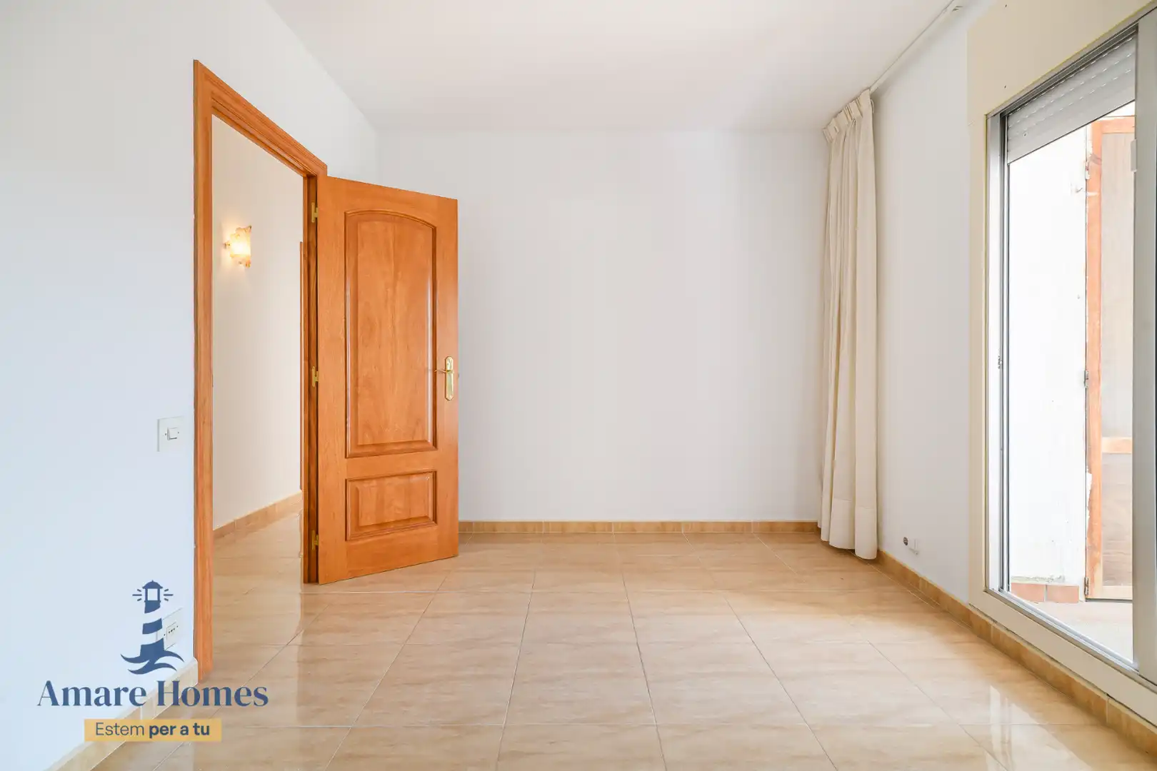 Ático en venta en Castelldefels con Terraza y Horno