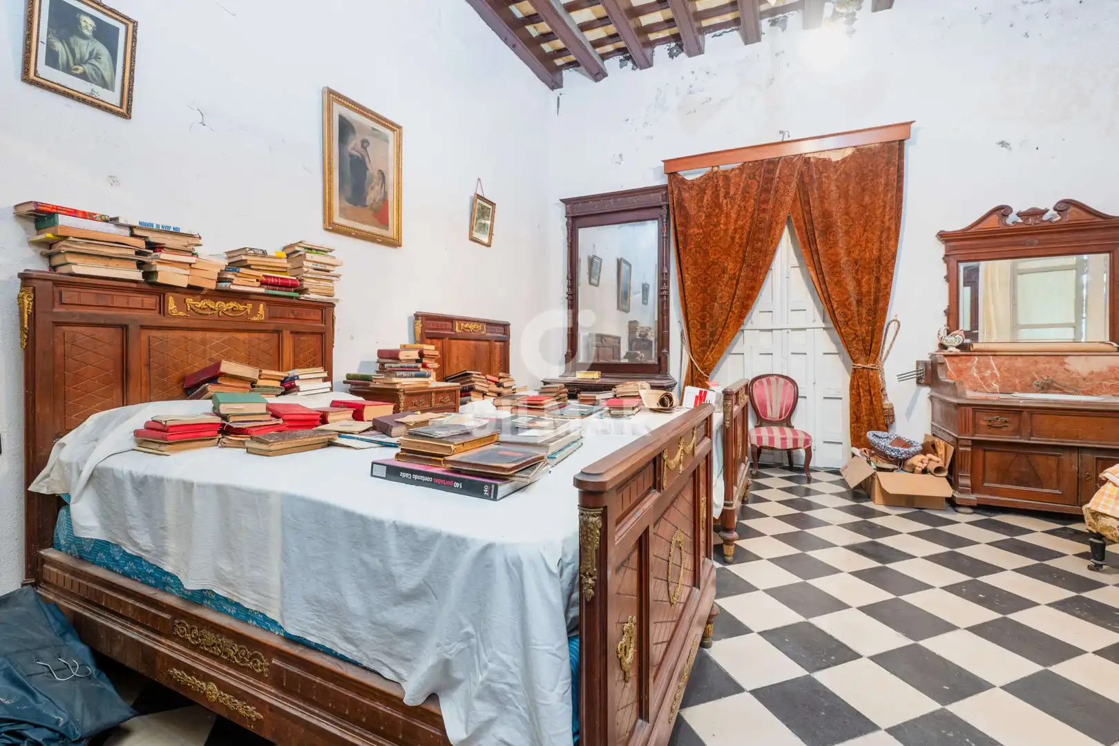 Bedroom of Detached homes for sale in San Fernando  with Heating and Private garden