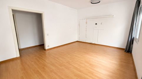 Foto 5 de Piso en venta en Carrer de Sant Fructuós, La Font de la Guatlla, Barcelona Capital