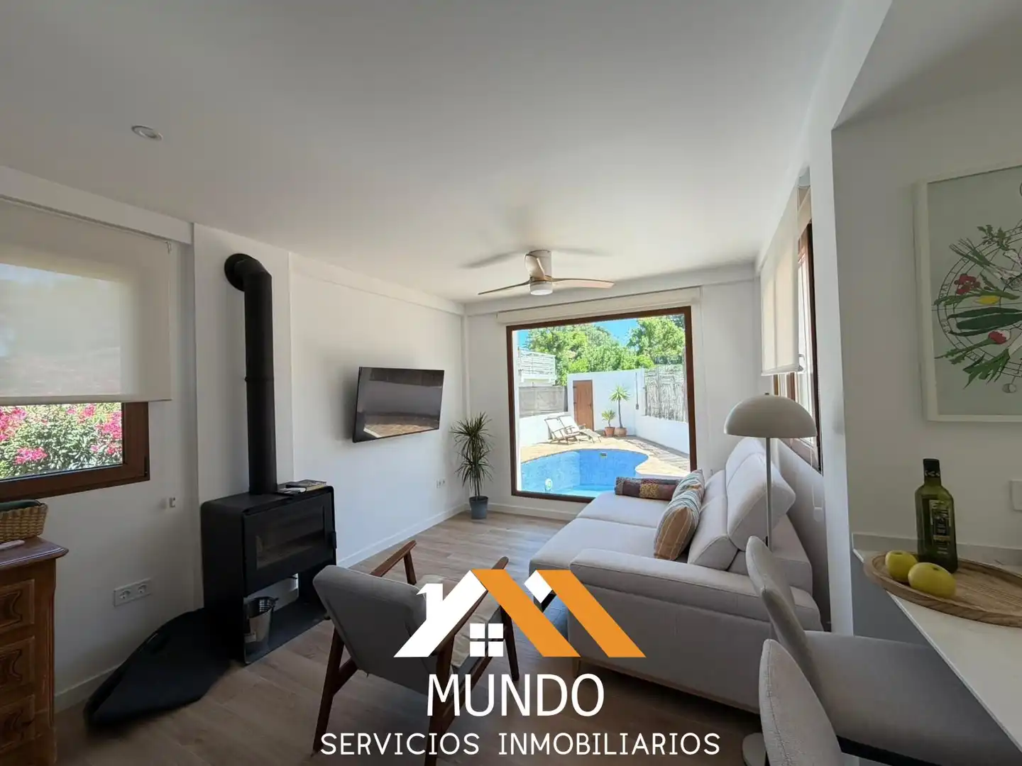 Sala de estar de Casa o chalet de alquiler en Paterna con Aire acondicionado, Terraza y Piscina