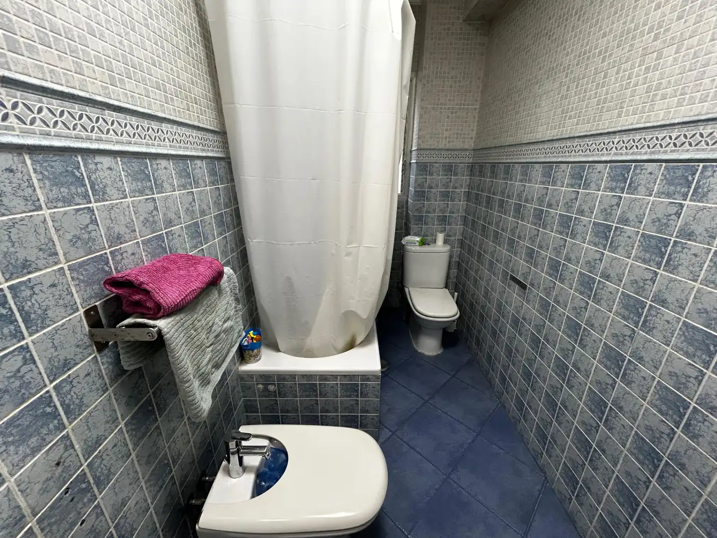 Baño de Piso en venta en Alicante / Alacant con Aire acondicionado y Balcón