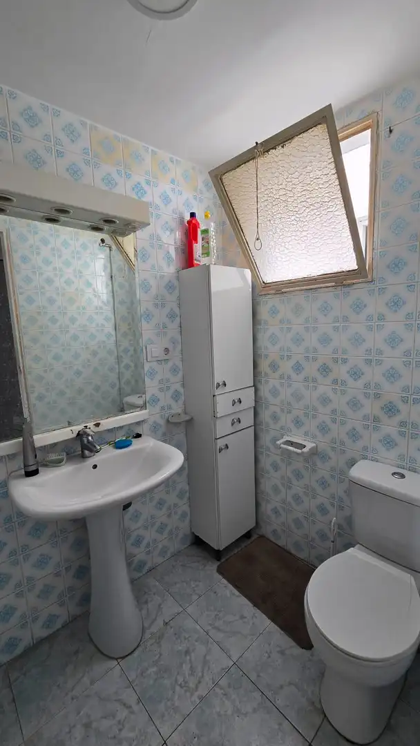 Baño de Piso para compartir en Gandia