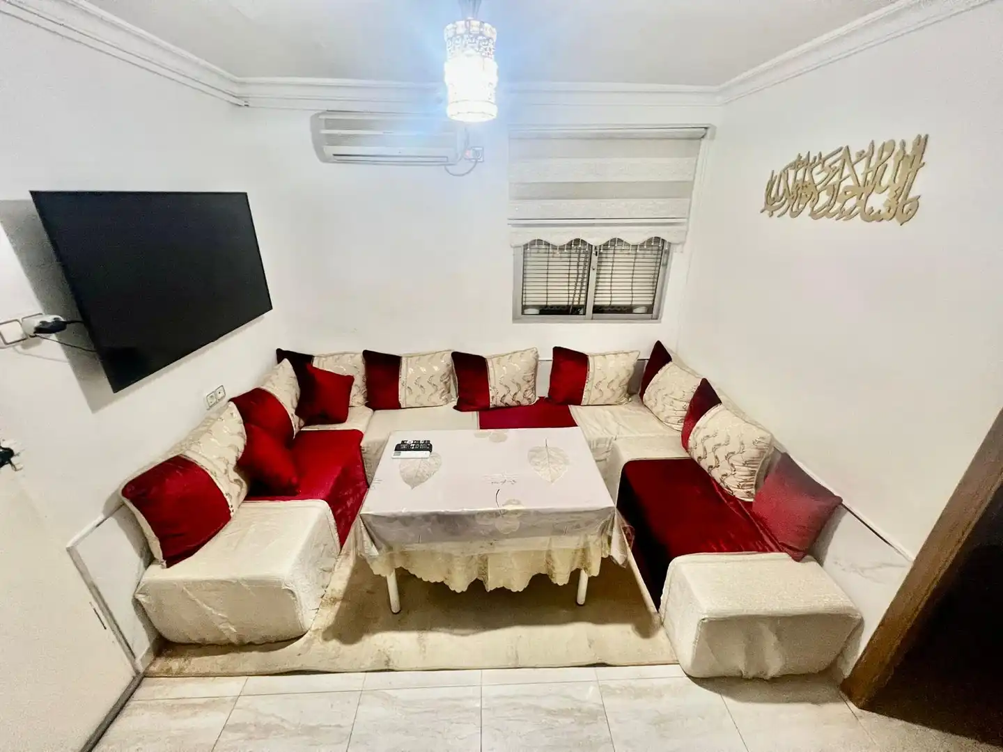 Living room of Flat for sale in Sevilla  with Air Conditioner
