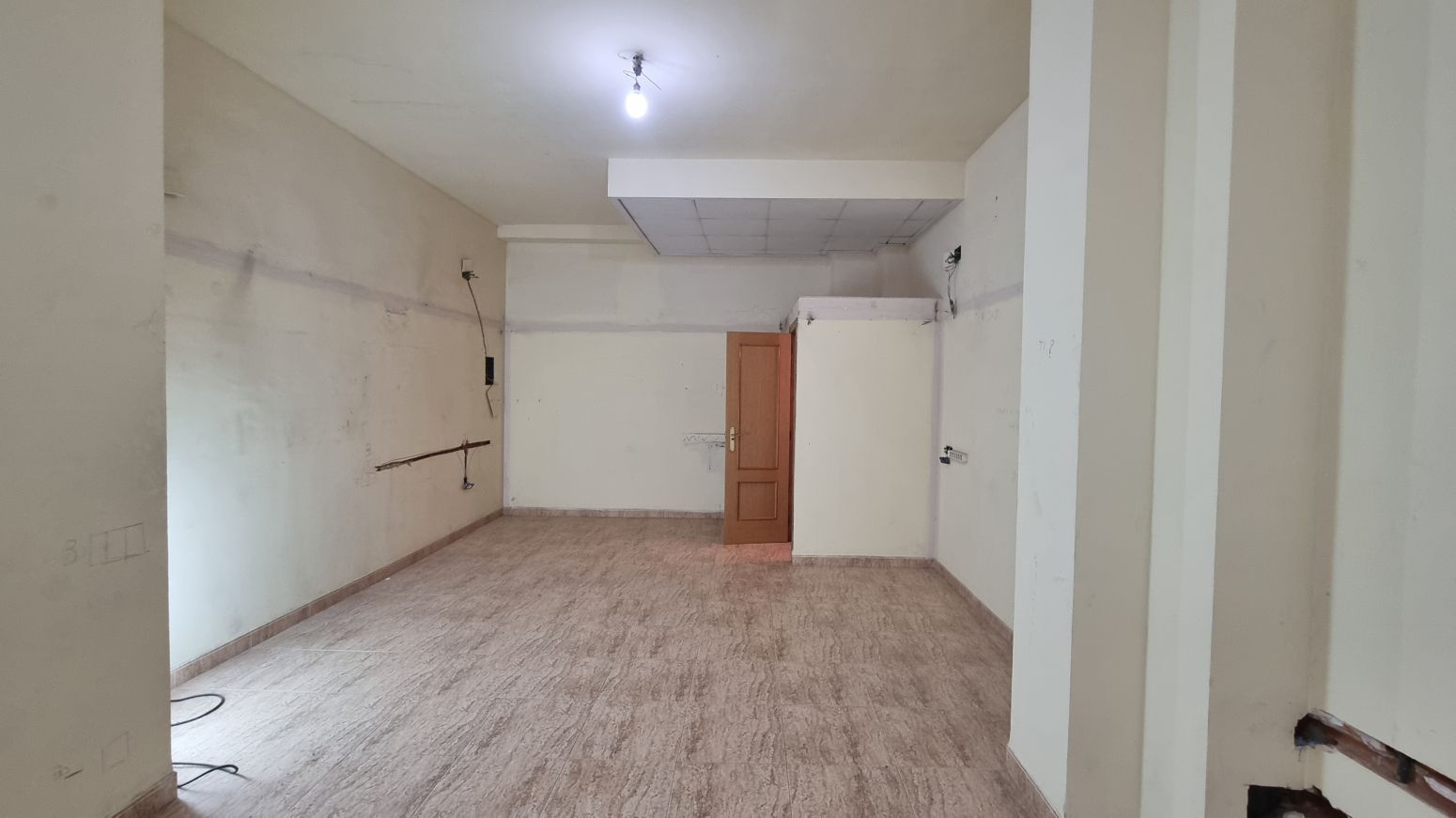 Premises for sale in  Valencia Capital  with Terrace