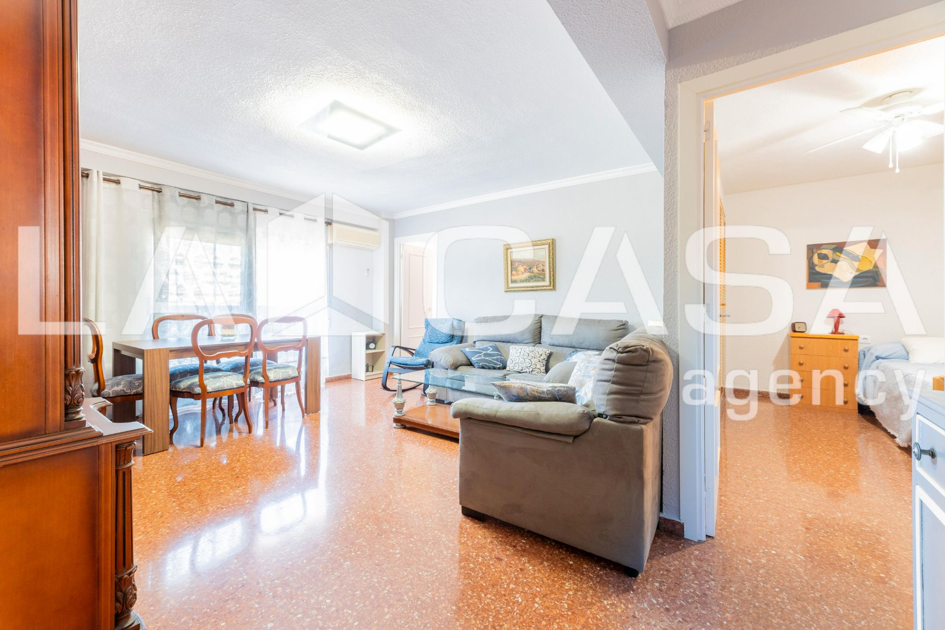 Sala d'estar de Pis en venda en  Valencia Capital amb Aire condicionat, Traster i Balcó